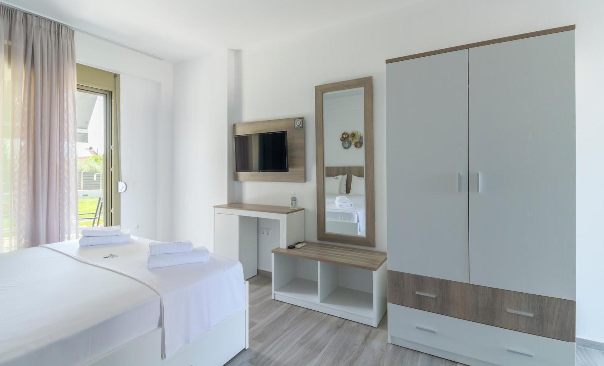 Oliva Suites Nikiti  Exterior foto
